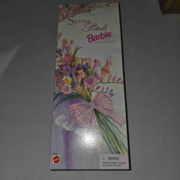 NEW Vintage‎ Avon Special Edition Spring Petals Barbie 2nd In Series 1996 Doll - Picture 2 of 6